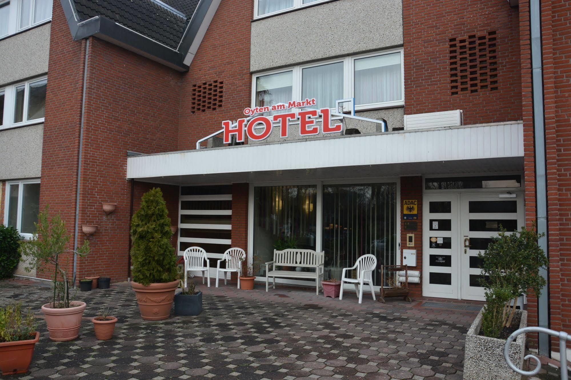 Hotel Oyten Am Markt Exterior foto